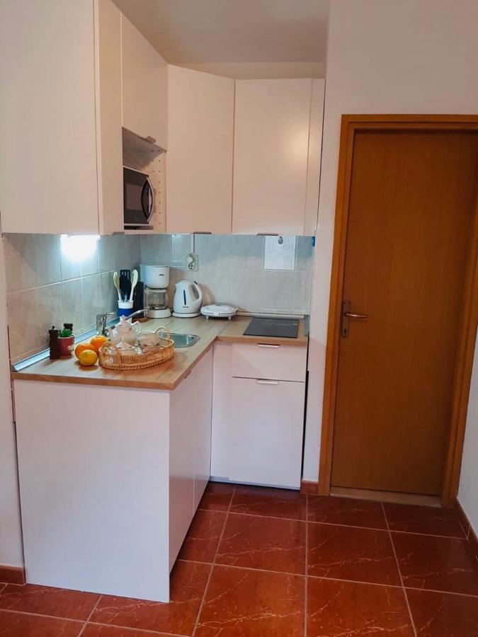 Apartments Barbaresko 鲁巴达 外观 照片