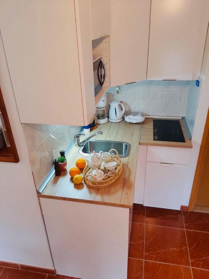 Apartments Barbaresko 鲁巴达 外观 照片
