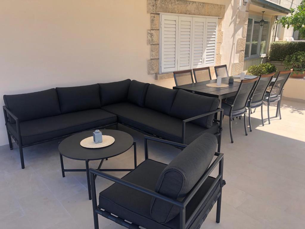 Apartments Barbaresko 鲁巴达 外观 照片