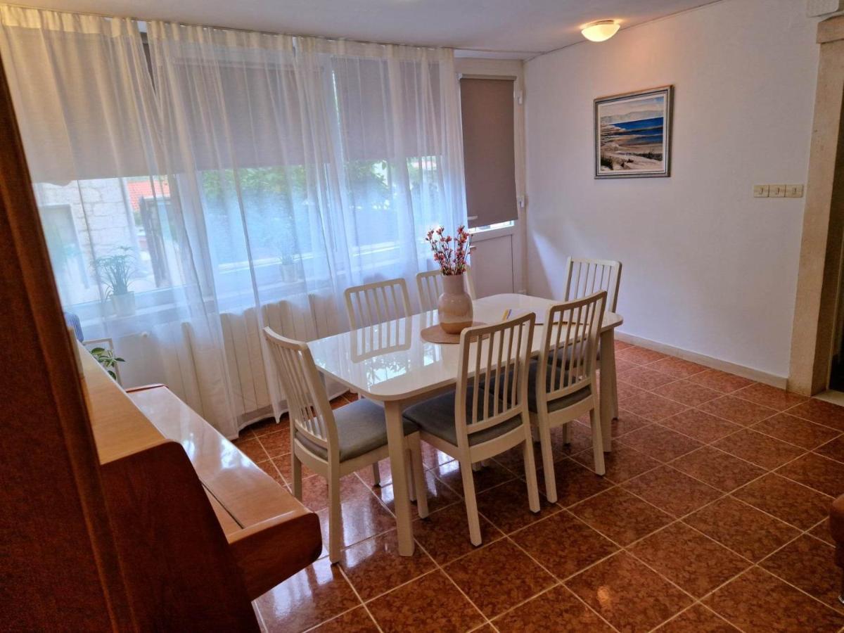 Apartments Barbaresko 鲁巴达 外观 照片