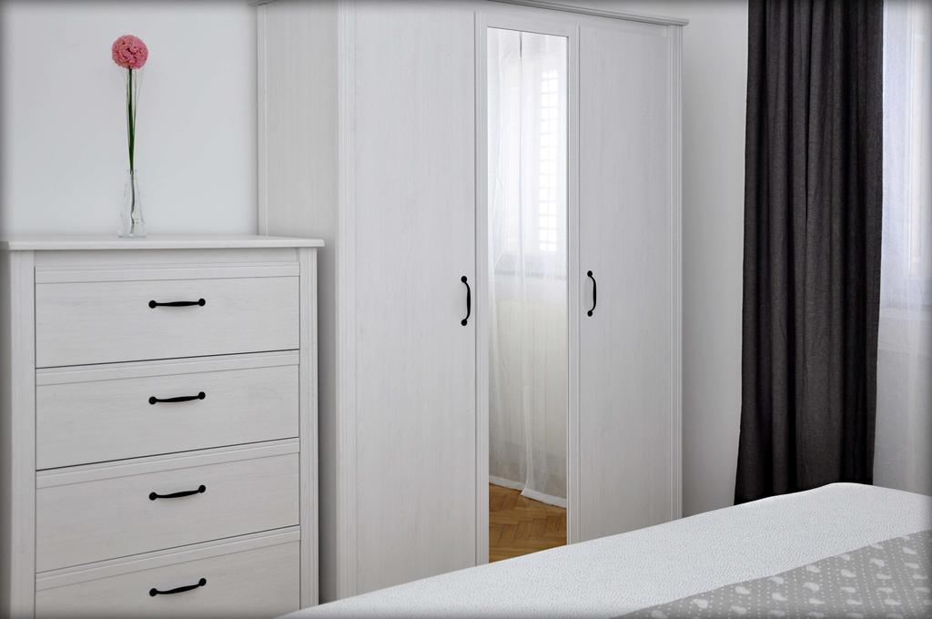 Apartments Barbaresko 鲁巴达 外观 照片